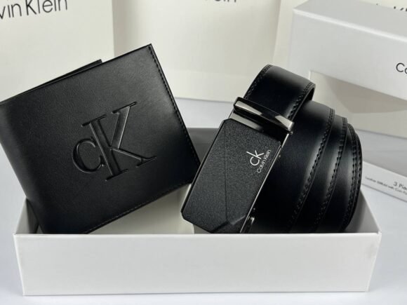 Calvin Klein Men's Black Wallet and Belt Gift Set - Image 6