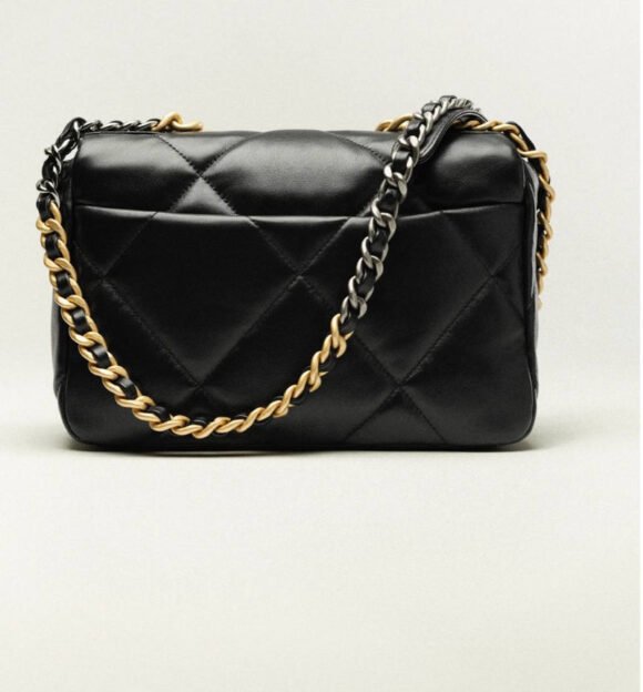 CHANEL 19 Handbag – Shiny Lambskin with Mixed Metal Hardware - Image 3
