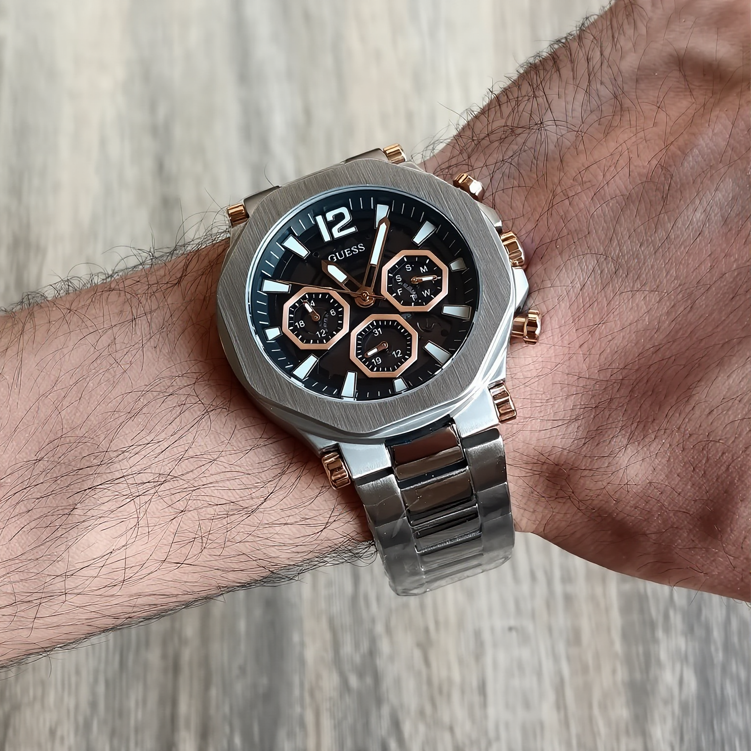 GUESS Two-Tone Hexagon Multi-Function Watch – Black Dial - Image 6