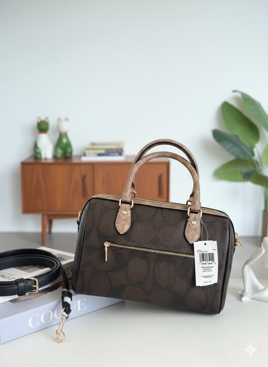 Coach Signature – A Symbol of Classic Elegance - Image 2